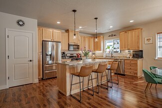 229 Marionberry Ln, Grants Pass, OR 97527