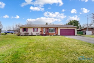 4943 Alexander Rd, Pemberville, OH 43450