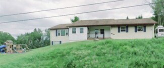11 King Hill Rd, Endicott, NY 13760