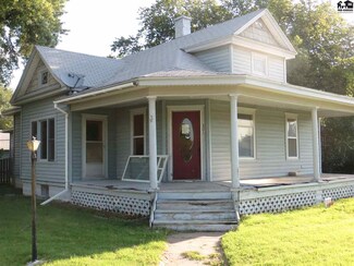 301 E 1st Ave, Saint John, KS 67576