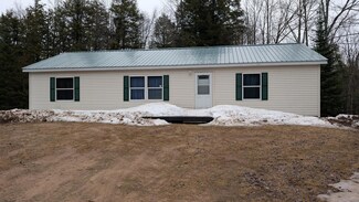 5661 N 3 Mile Rd, Hessel, MI 49745