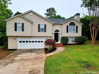 5008 Farmbrook Ln, Gainesville, GA 30507