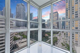 951 Brickell Ave Unit 1401, Miami, FL 33131