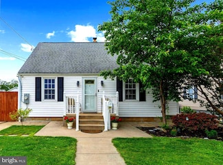 5521 Patrick Henry Dr, Brooklyn, MD 21225