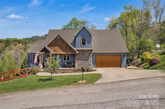 334 Willow Top Ln, Lake Lure, NC 28746