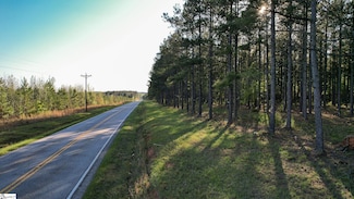 07 Garlington Rd, Mountville, SC 29370