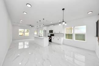 8023 Brandon St, Houston, TX 77051