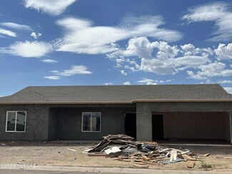 3555 Barbara Ln, Thatcher, AZ 85552