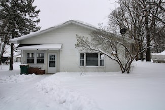 218 Dawson Ave, Beloit, WI 53511