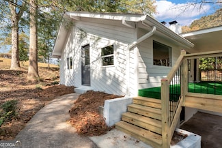 75 Lake Dr, Dawsonville, GA 30534