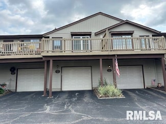 4015 Lillie Ave Unit 106, Davenport, IA 52806