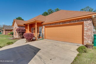 633 Woodland Dr, Canton, MS 39046