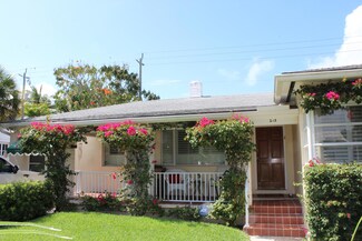 215 Monceaux Rd, West Palm Beach, FL 33405