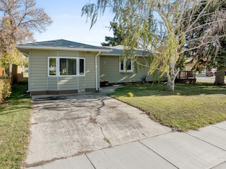 502 Willard Blvd, Tioga, ND 58852