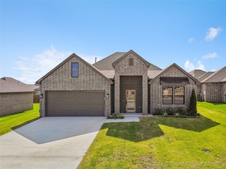 10710 S 279th Ave E, Coweta, OK 74429