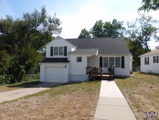 607 SW Terrace Ave, Topeka, KS 66611