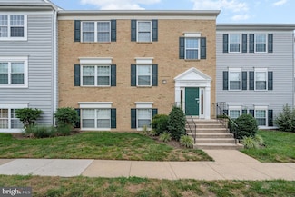 12205 Chaucer Ln Unit 12205, Woodbridge, VA 22192