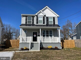 445 Washington St, Greenwich Township, NJ 08027