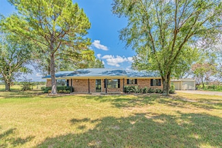 401 Vz County Road 2429, Canton, TX 75103