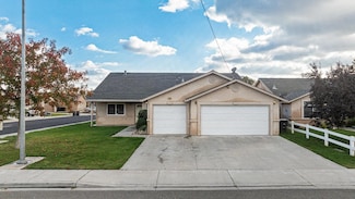 13506 Welch St, Waterford, CA 95386