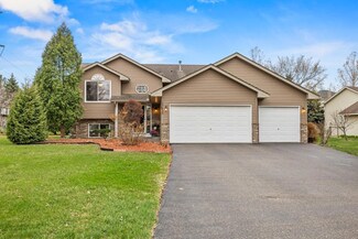 13635 57th Ave N, Plymouth, MN 55446
