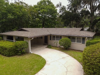 4010 NW 17th Place, Gainesville, FL 32605