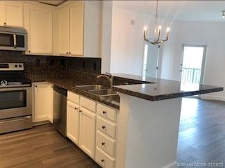 6001 SW 70th St Unit 642, South Miami, FL 33143