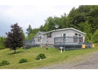 702 Randall Hill Rd, Springfield, VT 05156