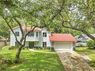 216 Dominica Cir E, Niceville, FL 32578