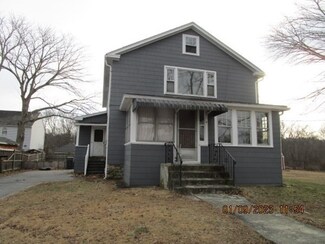 9 Arcadia St, South Grafton, MA 01560