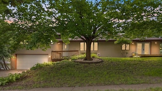 7872 142nd St W, Saint Paul, MN 55124