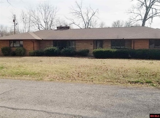 610 E 2nd St, Mountain Home, AR 72653