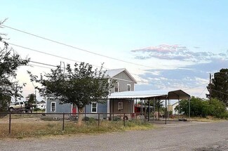 201 2nd St, Grandfalls, TX 79742