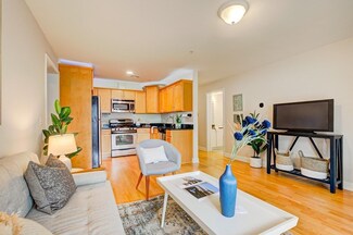 179 Park St Unit 103, Medford, MA 02155
