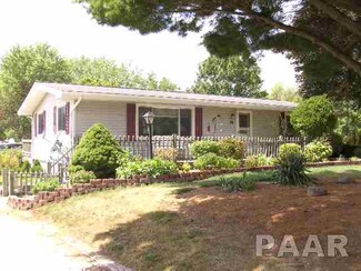 114 Westminster Dr, MacKinaw, IL 61755