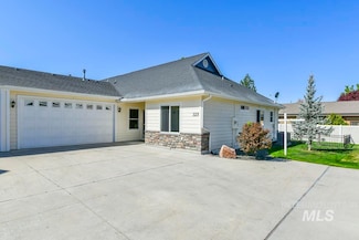 325 S Whisperwood Way, Boise, ID 83709