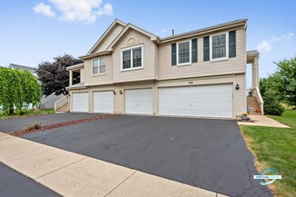 442 Gloria Ln, Oswego, IL 60543