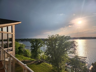 435 240th Ave Unit 407, Arnolds Park, IA 51331