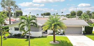 1221 Morse Blvd, Riviera Beach, FL 33404