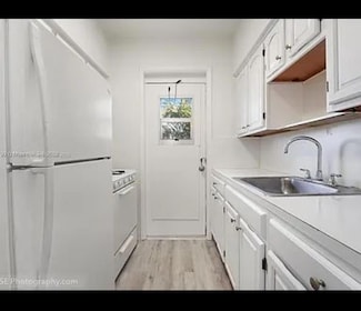 427 Santander Ave Unit 304, Coral Gables, FL 33134