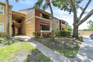 664 Kenwick Cir Unit 104, Casselberry, FL 32707