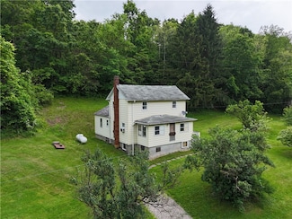 201 Cowanshannock Rd, Kittanning, PA 16201