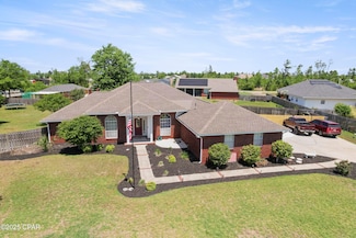 924 College Blvd N, Lynn Haven, FL 32444
