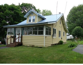 21 Epworth St, Worcester, MA 01610