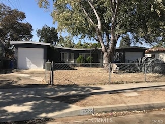 1379 S Gibbs St Unit 3, Pomona, CA 91766