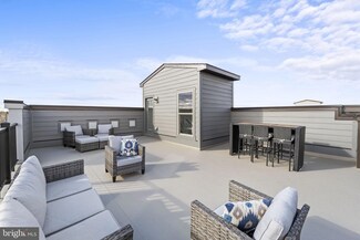 2435 Silver Line Alley, Hunter Mill District, VA 20171
