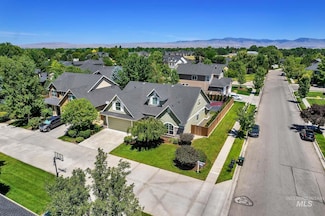 1190 E Leighfield Dr, Meridian, ID 83646