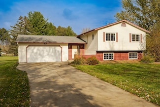 5351 Logan St SE, Rochester, MN 55904