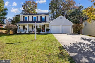 2105 Silentree Dr, Vienna, VA 22182