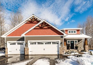 4874 Trails End Dr, Hermantown, MN 55811